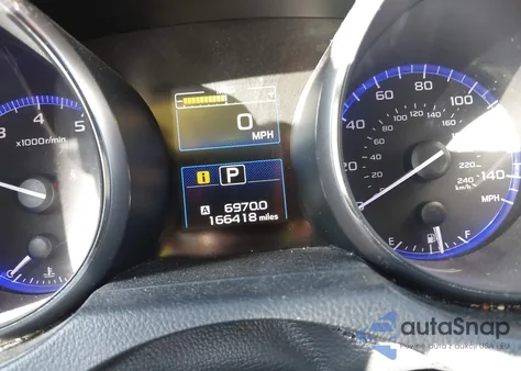 2018 Subaru Outback 2.5I Premium z USA, uszkodzony, nr VIN 4S4BSACC7J3318479